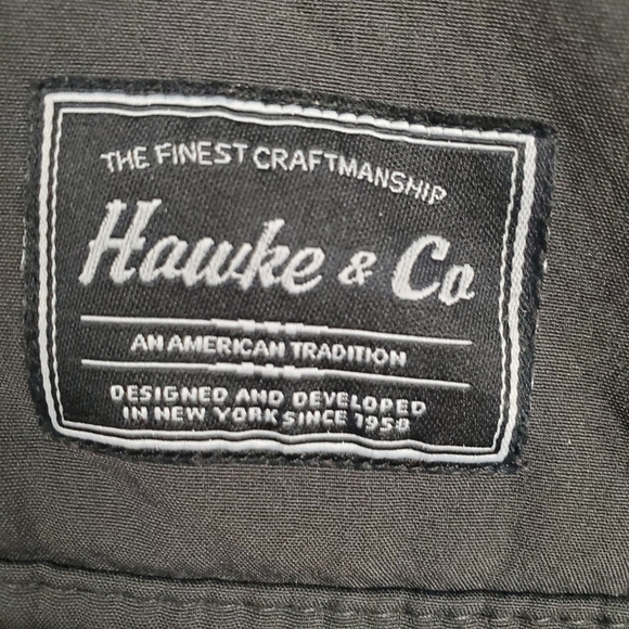 Hawke & Co Charcoal Hooded Windbreaker. MED. H103 - Picture 3 of 10
